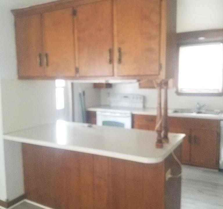 2nd image of 127 Ridge Ave APT B