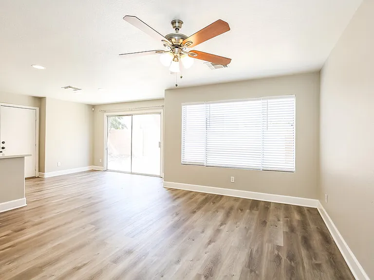 5309 Las Cruces Heights St — Photo 7