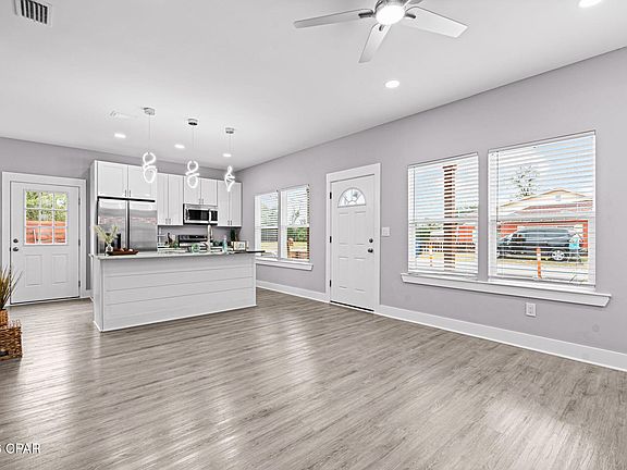 4th image of 2021 E 7th Ct