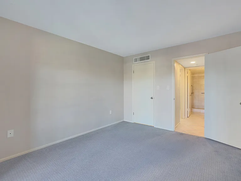 7402 E Carefree Dr #210 — Photo 19