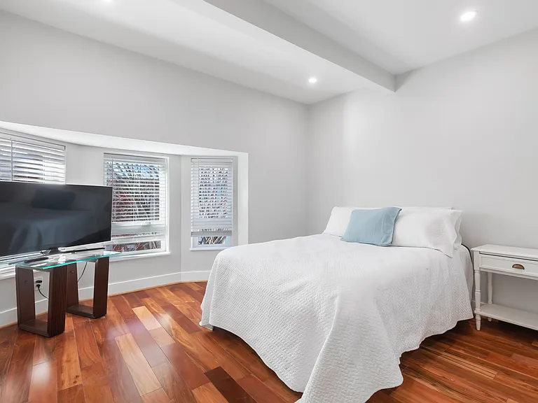 45 Bates St NW #2 — Photo 16