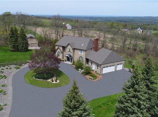 3882 Henneberry Rd, Jamesville, NY 13078