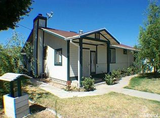 6725 Pine St, Hughson, CA 95326