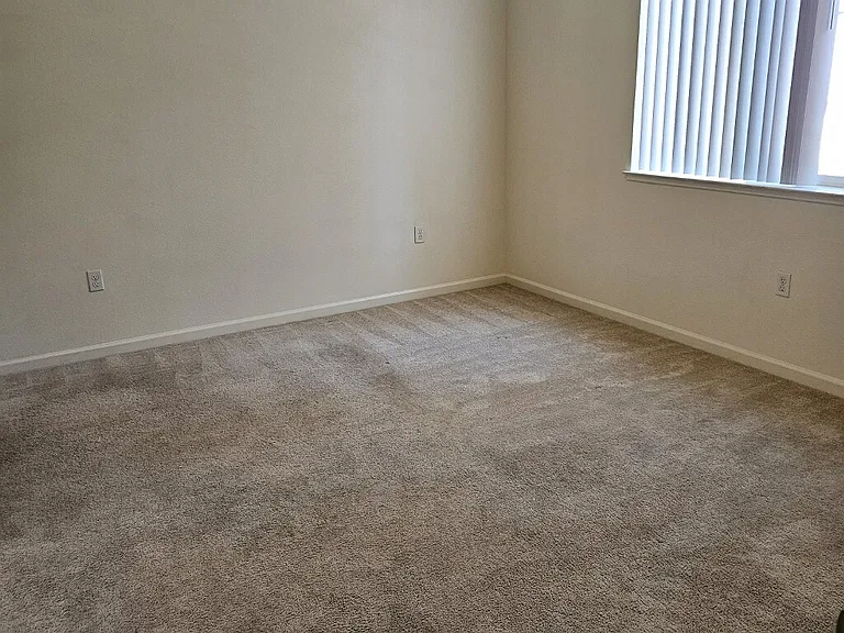 Diamond Creek Apartment — Photo 22