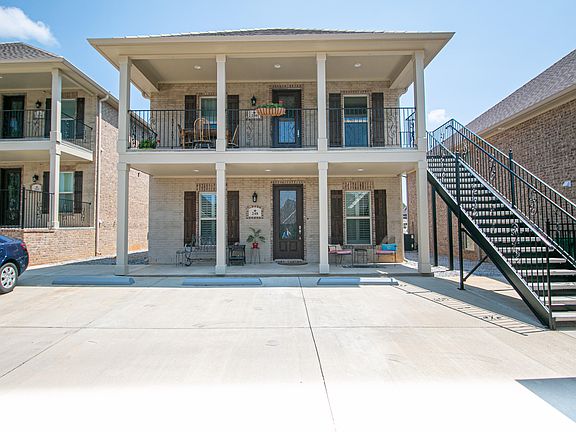 2nd image of 248 Fairway Villas Cir Unit H1