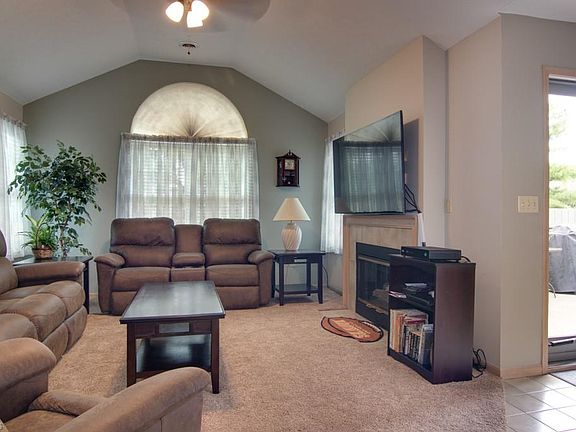 5th image of 1059 N Jefferson St #U-c