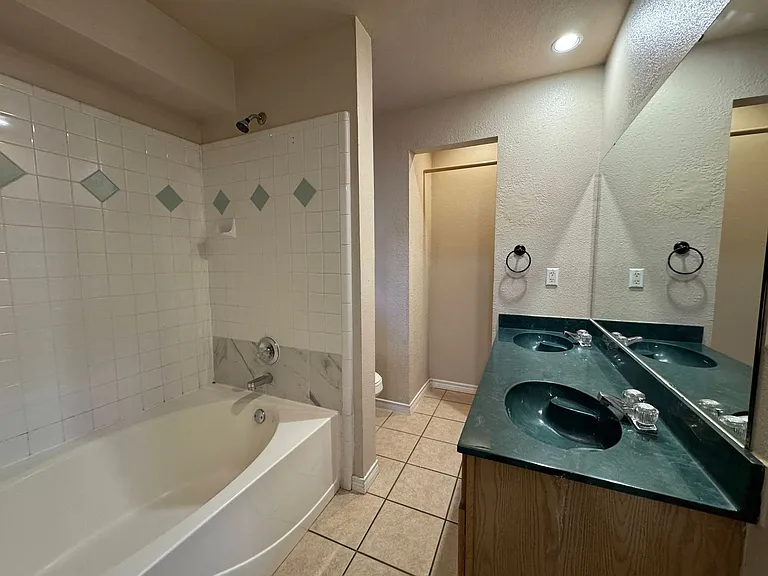 3303 Trey Ln — Photo 8