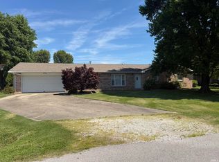 1360 W Clover St, Jasper, IN 47546