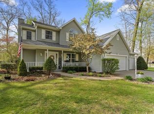 53225 Sugar Maple Ct, Bristol, IN 46507