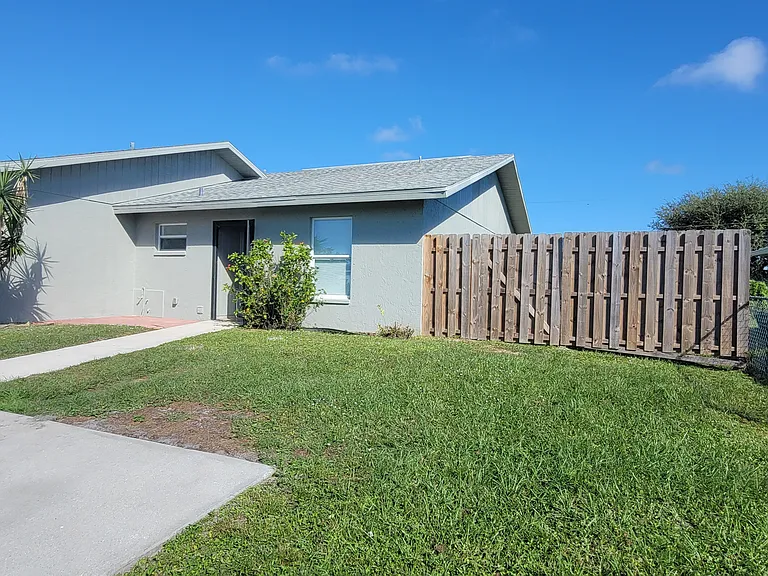11232 Pendleton Ave — Photo 33