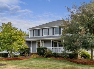 19 Blueberry Ln, Wilmington, MA 01887