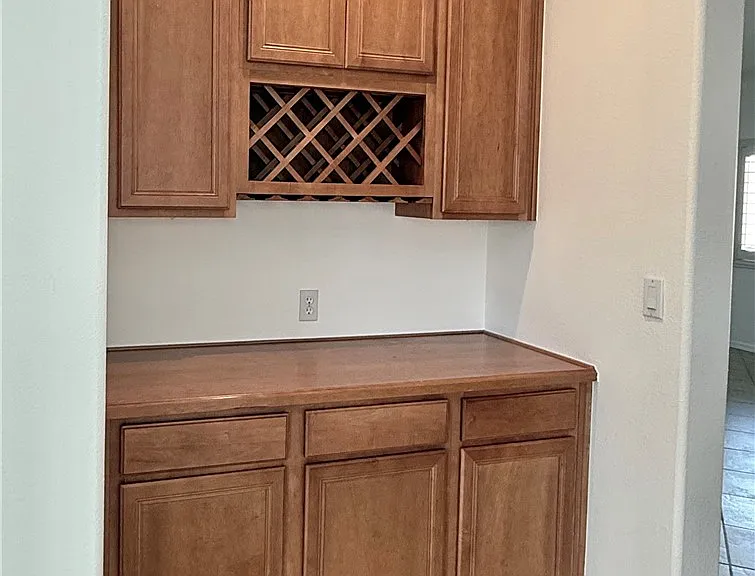 920 Contadero Pl — Photo 8