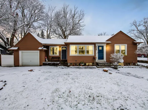 136 Terry Ave, Rochester, MI 48307