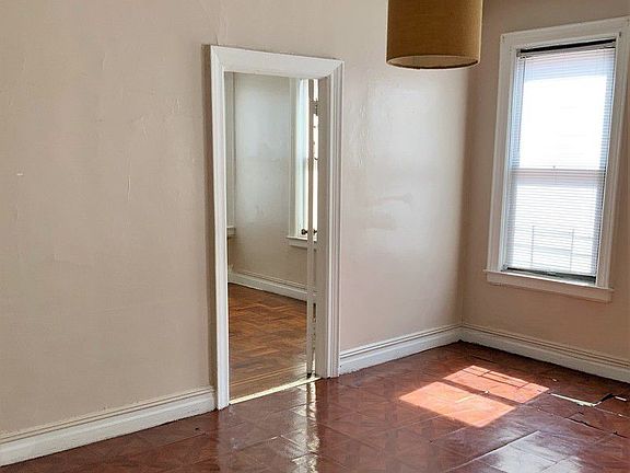 3rd image of 1153 Fteley Ave