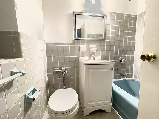 Rented by Douglas Elliman | media 6