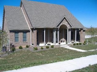 612 Apricot Dr, Richmond, KY 40475