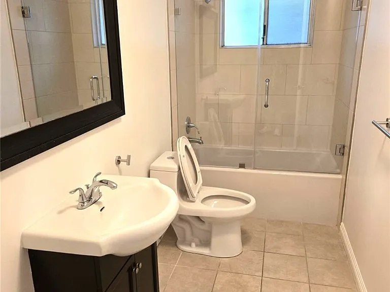 12740 Landale St — Photo 14