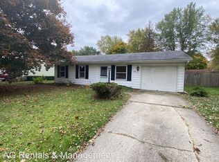 7410 Clover Meadow Dr, Fort Wayne, IN 46815