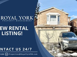 40 Houndtrail Dr #1, Toronto, ON M1C 4K2