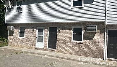 1st image of 138 Saint Clair St #8