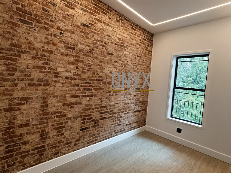 6080 Catalpa Ave #2F — Photo 7