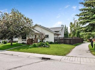 1001 E 17th St SE, High River, AB T1V 1P9
