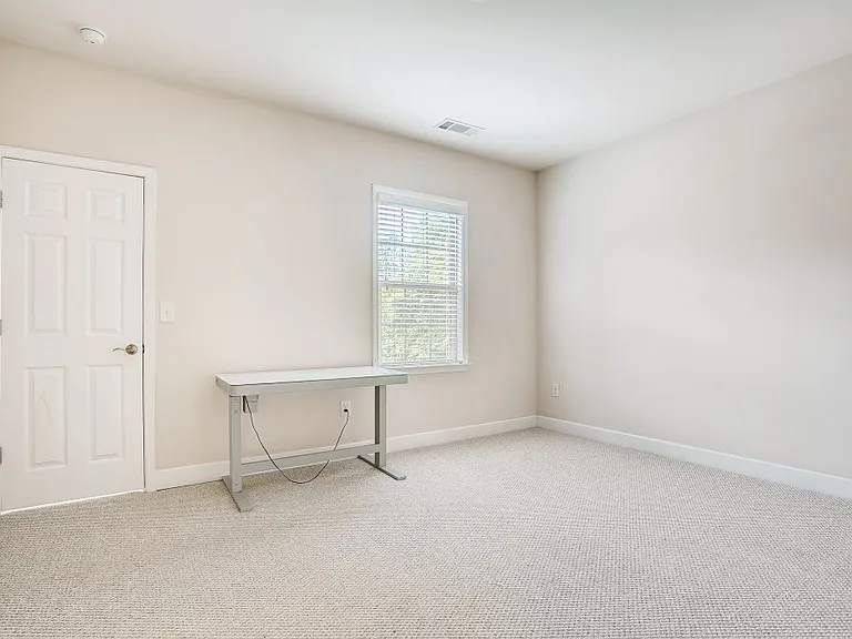2544 Josselyn Ln SE — Photo 34