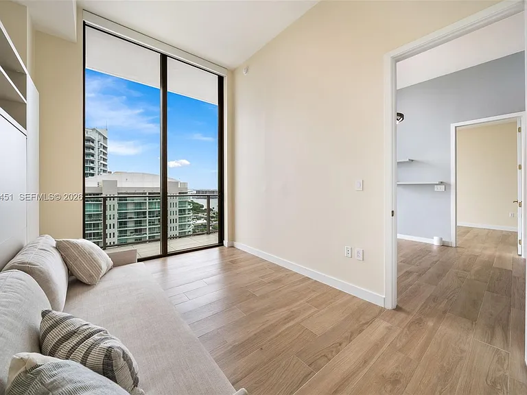 2655 S Bayshore Dr #1906 — Photo 18