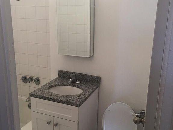 3rd image of 7925 150th St APT A29