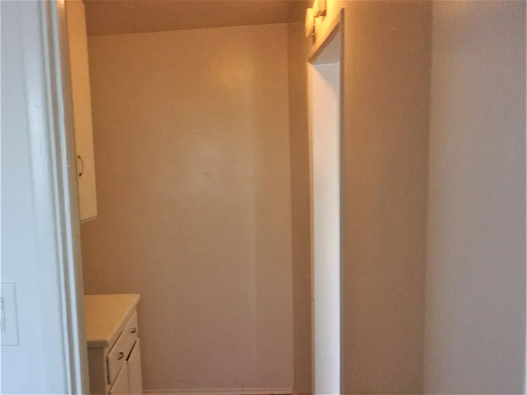 1233 1235 29th Street 2903 St #2906-A — Photo 10