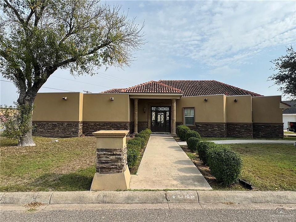 1st image of 103 E Ciro Dr