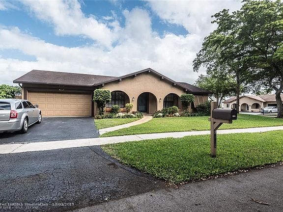 2nd image of 8665 SW 55th St