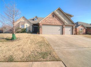 14016 Hunter Jackson Dr, Yukon, OK 73099