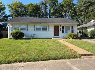 1025 River Oaks Blvd, Paducah, KY 42001