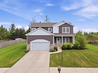 3304 Blue Grouse St, Valparaiso, IN 46383