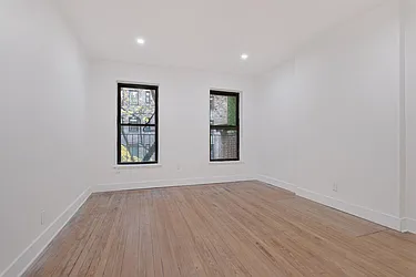 Rented by BARNES New York