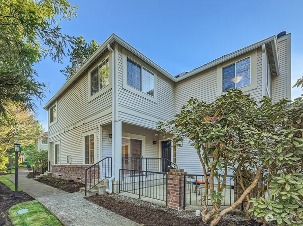 10909 Avondale Road NE #N154, Redmond, WA 98052