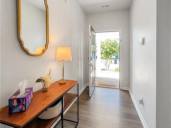 3rd image of 5424 Quartz Ave