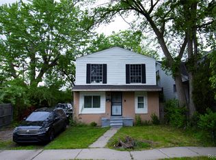 19451 Coventry St, Highland Park, MI 48203