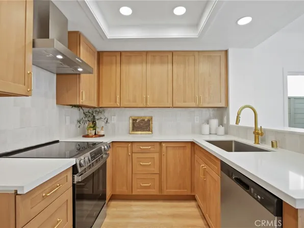 21722 Fairbrook #45, Mission Viejo, CA 92692