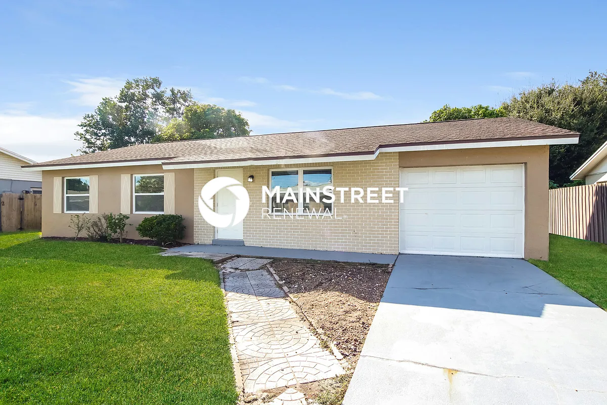 Front View - 2146 Sandalwood Dr