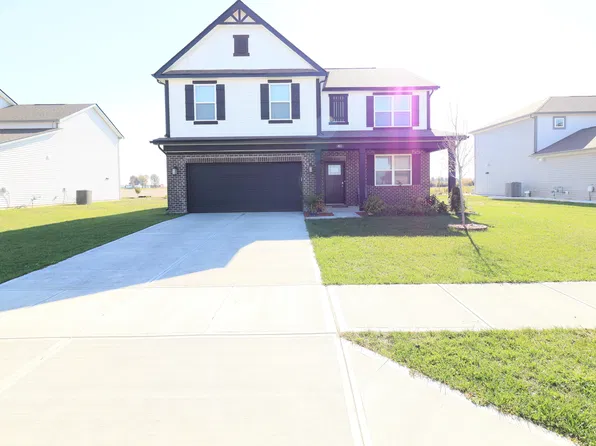 801 Blaine Dr, Whiteland, IN 46184