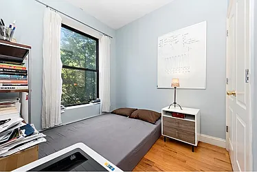 Rented by Raz Realty