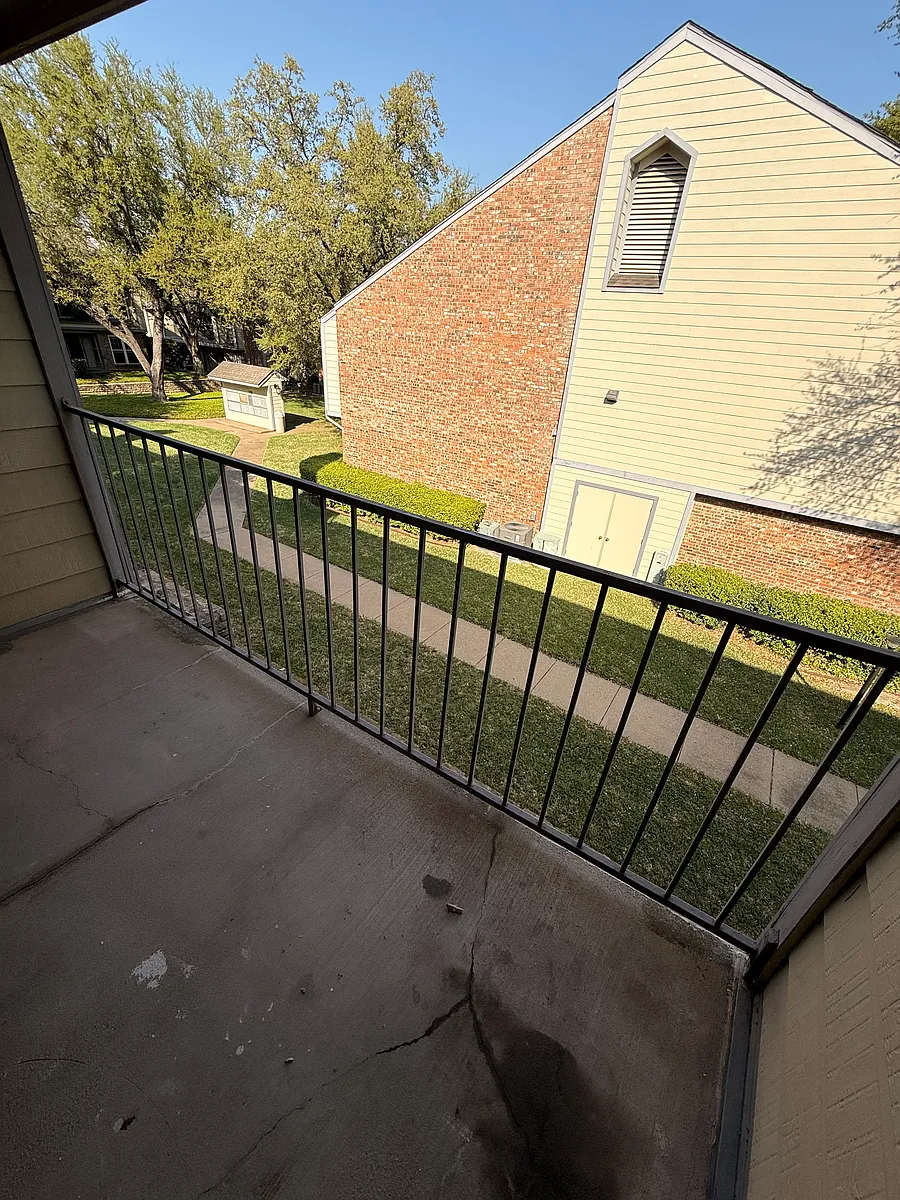 Building Photo - 2535 Wedglea Dr #222