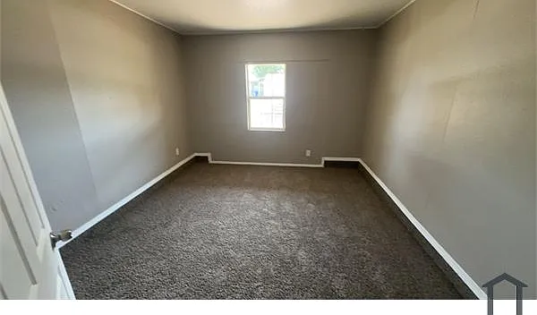 4 bed, $1,550 — Photo 4