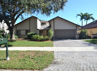 2230 SW 98th Ter, Fort Lauderdale, FL 33324