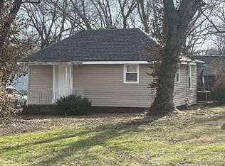 2836 W Elm St, Springfield, MO 65802