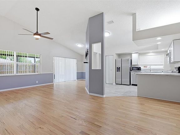 4th image of 5724 Erhardt Dr