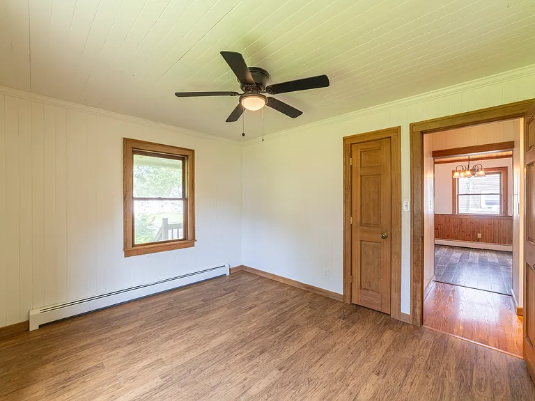 7535 Independence St — Photo 12