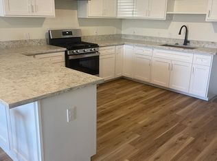 21111 Santa Barbara Dr #A, Tehachapi, CA 93561